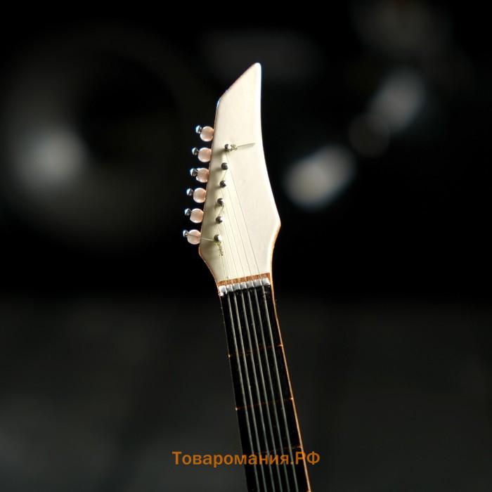 Гитара сувенирная Ibanez, на подставке, 24×8×2 см, бело-чёрная