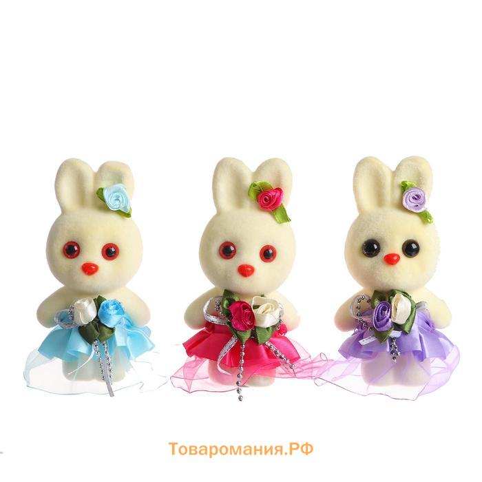 Ёлочная игрушка - подвеска из пенопласта «Зайка с цветами», 13 см