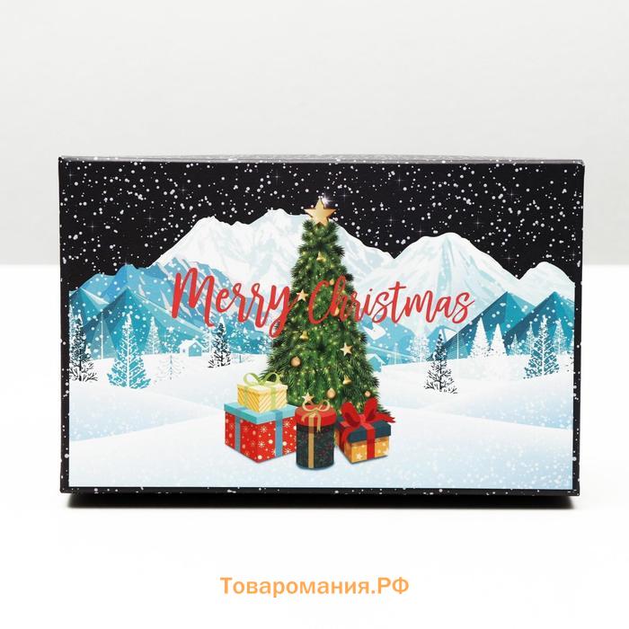 Набор подарочных новогодних коробок 3 в 1 Merry christmas, 23 х 16 х 9,5 - 19 х 12 х 6,5 см.