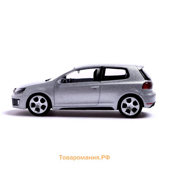 Машина металлическая VOLKSWAGEN GOLF GTI, 1:43, цвет серебро